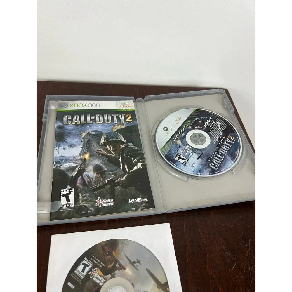 Like new call of duty 2 video game and bonus DVD